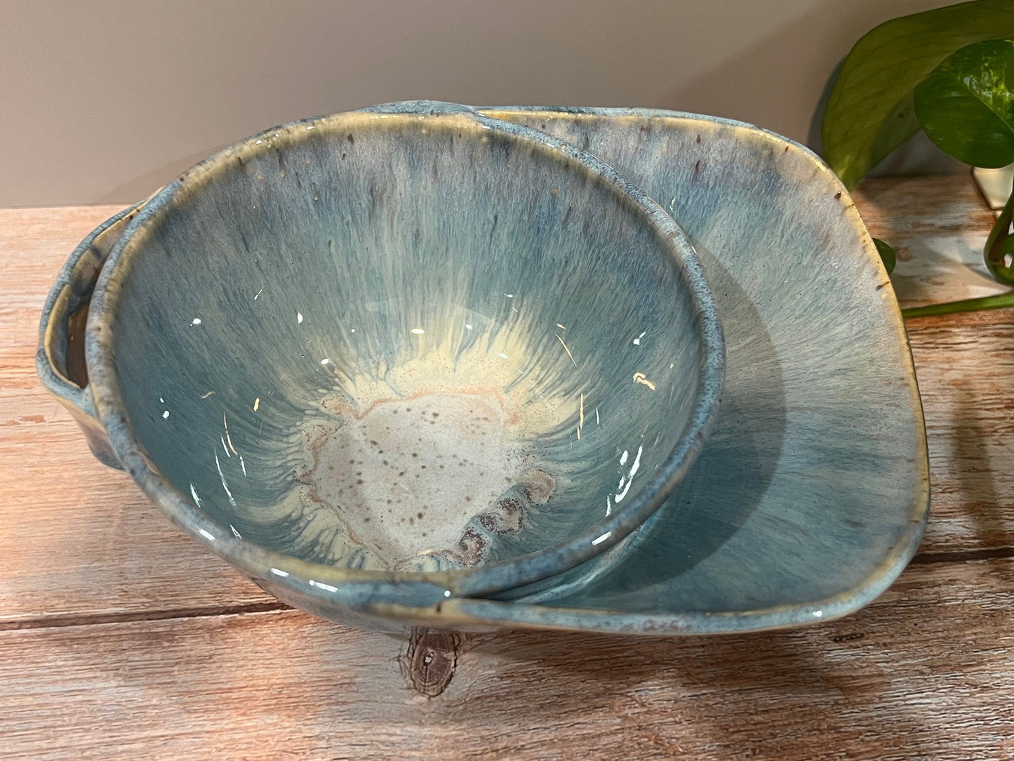 Soup and cracker bowls