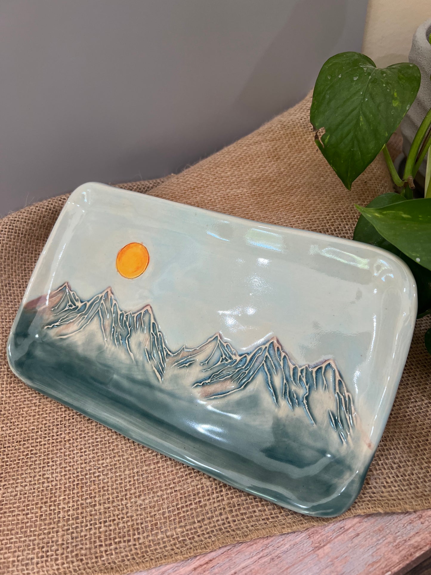 Mountain platter