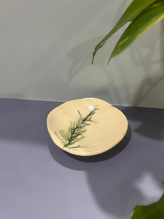 Leafy trinket bowl