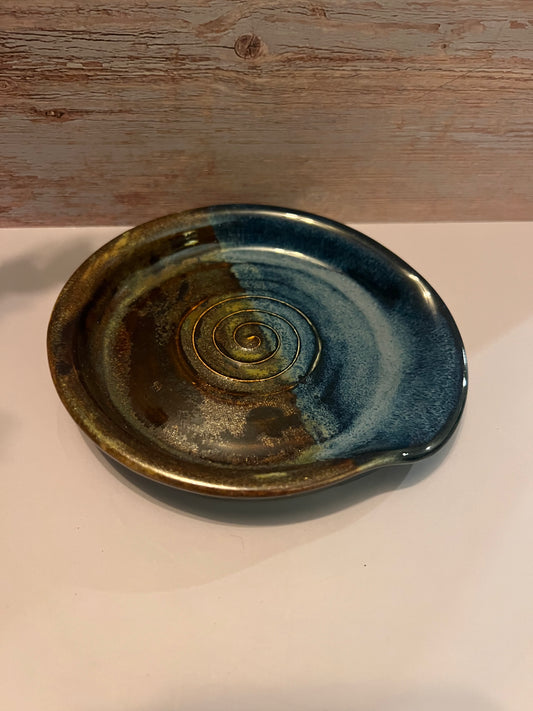 Spoon rest - 1/2 blue 1/2 rootbeer