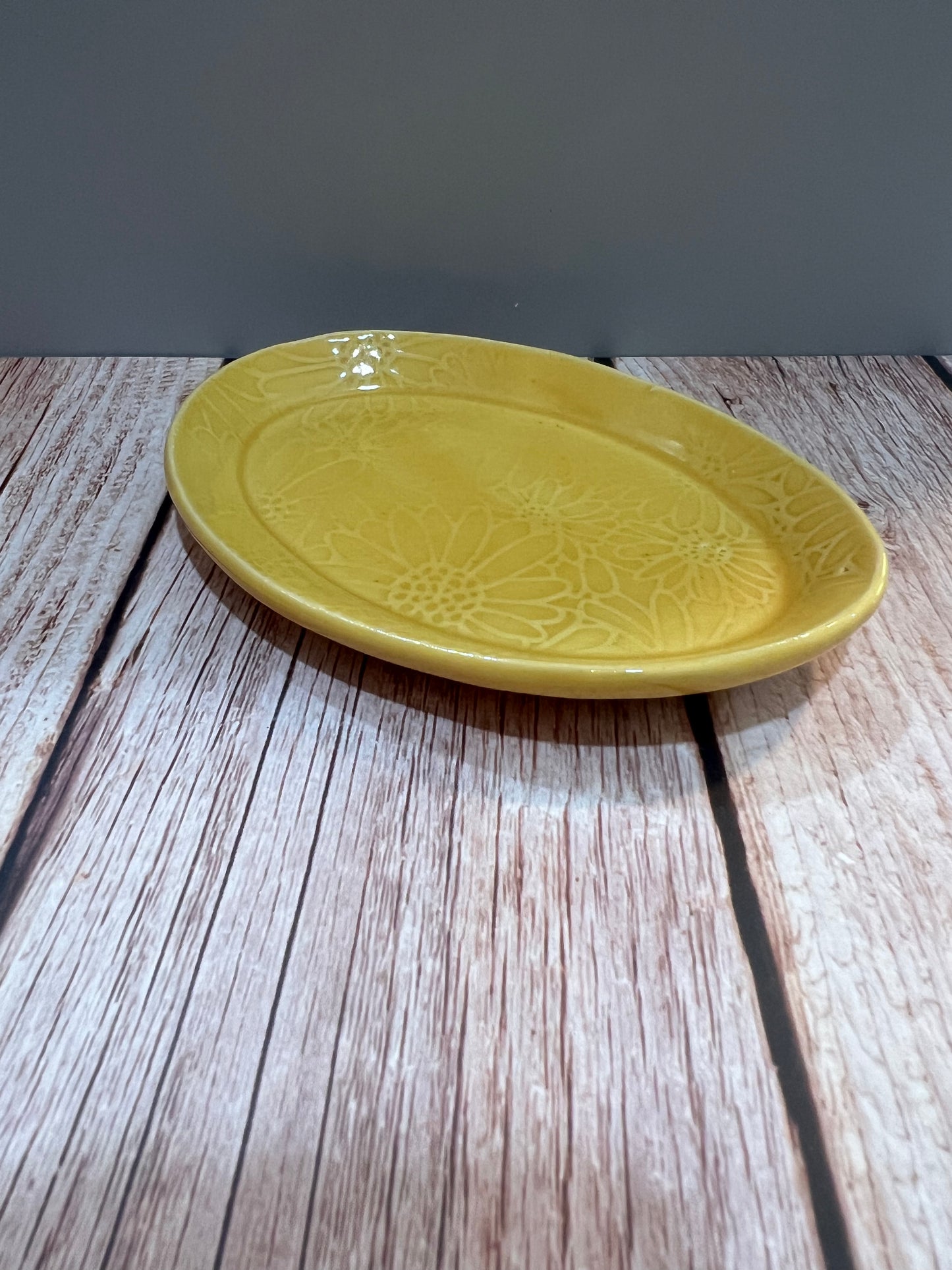 Trinket dish marigold