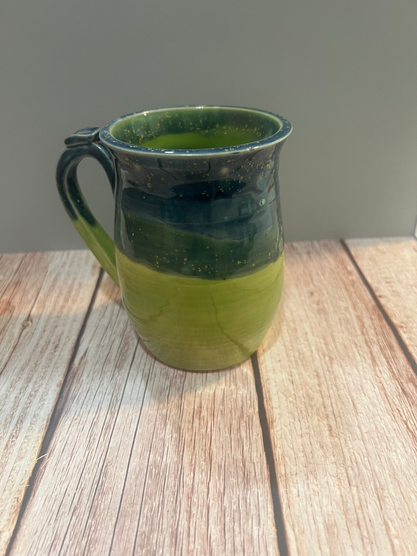 Mug-A Woman’s Place dk blue & green