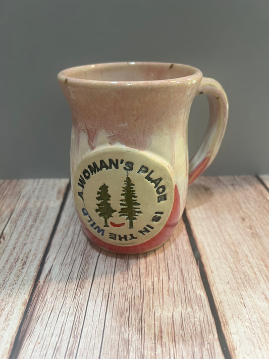 Mug - A Woman’s Place pink & Sangria