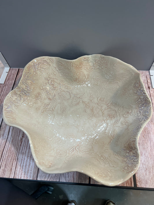 Bowl - Flutter Rim